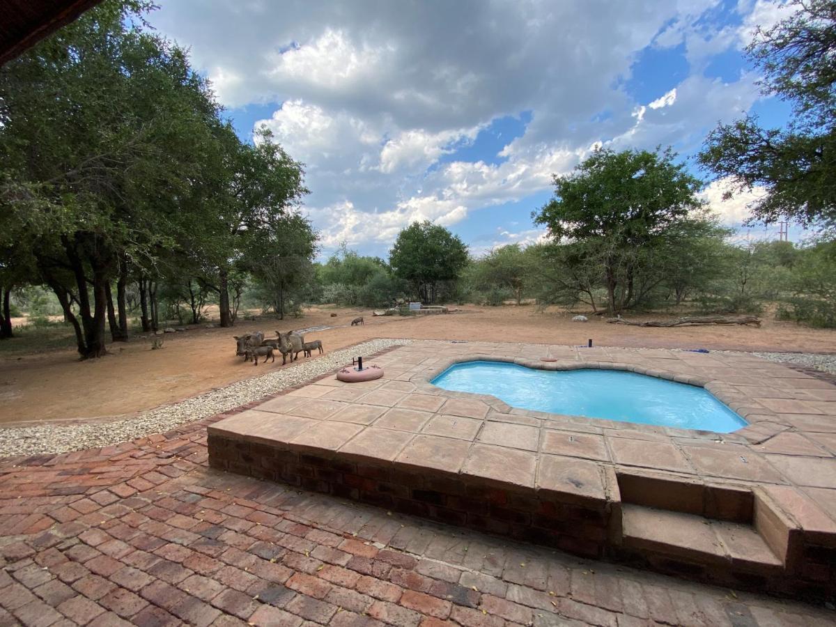 Twiga Lodge Mabalingwe Bela-Bela Exterior photo